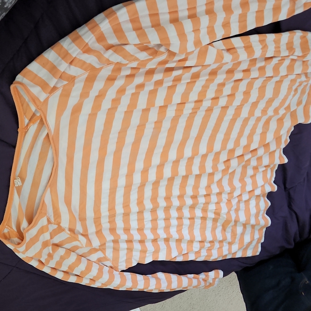 30/32 Salmon Striped Long Sleeve Tee